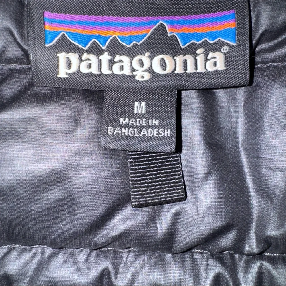 Women’s Fiona Parka long Patagonia puffer jacket medium - Picture 5 of 6